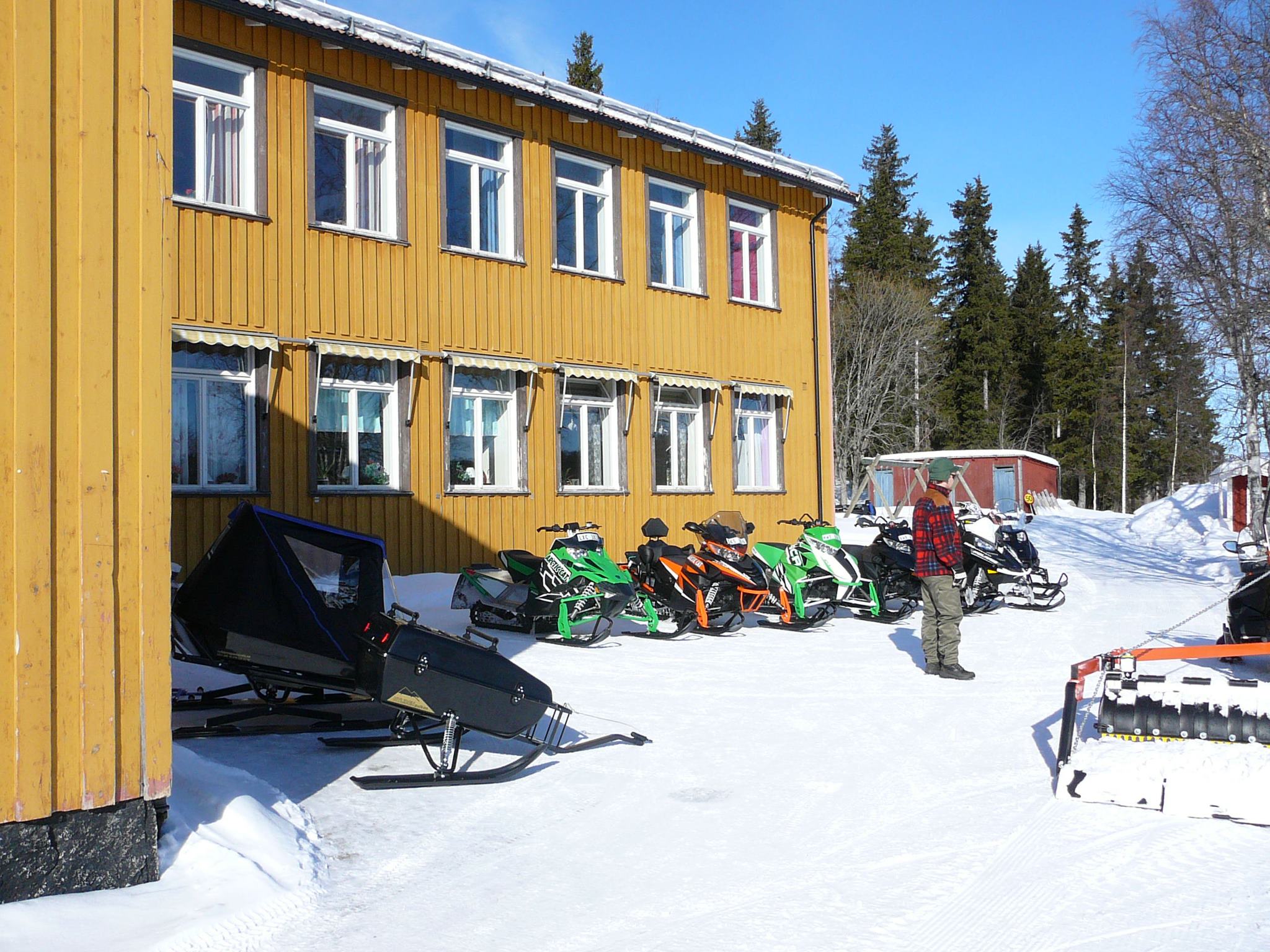 Skotercafé i Skarvsjöby