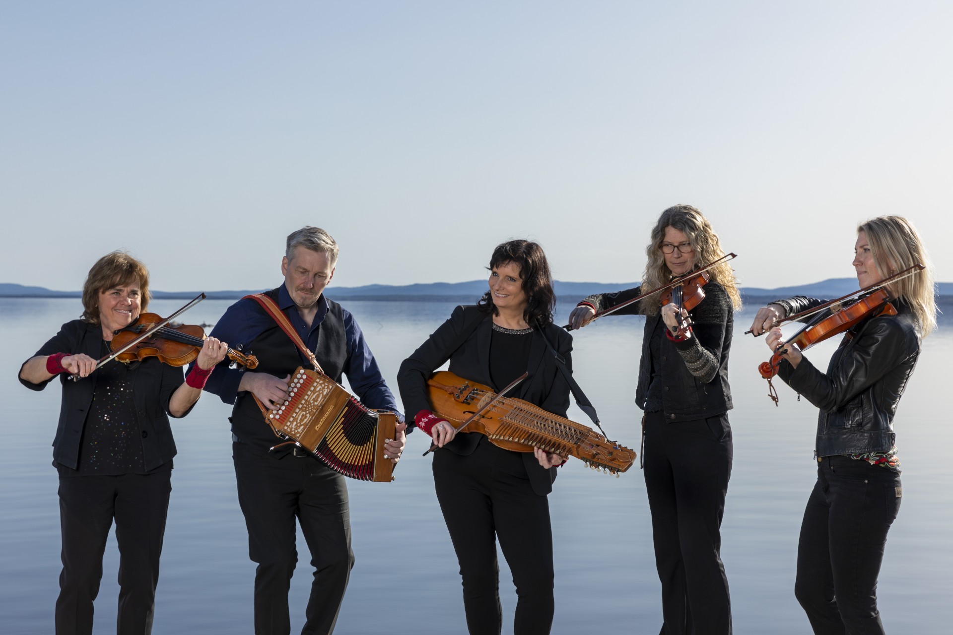 Systerpolska & Fredrik Hangasjärvi