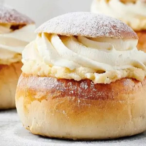 Semmeldagen med Sollidens skoterklubb